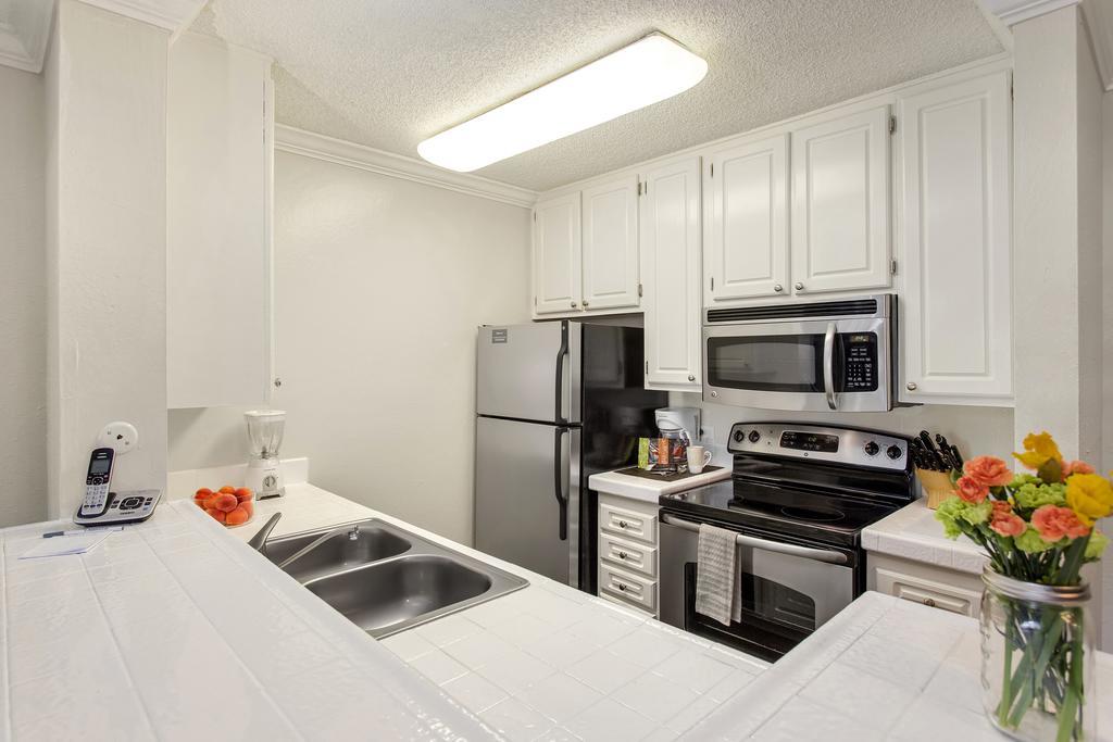 Appartamento Eaves Mountain View At Middlefield Esterno foto